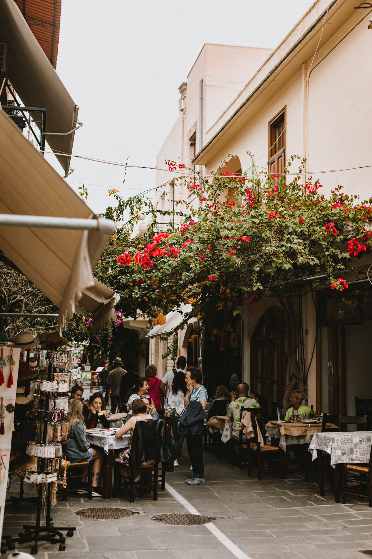 Altstadtgassen und Cafés in Rethymno auf Kreta