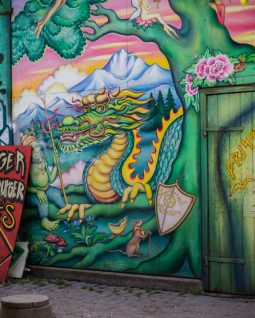 Streetart im Freistadt Christiania in Kopenhagen
