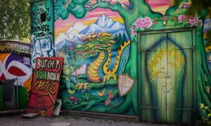 Streetart im Freistadt Christiania in Kopenhagen
